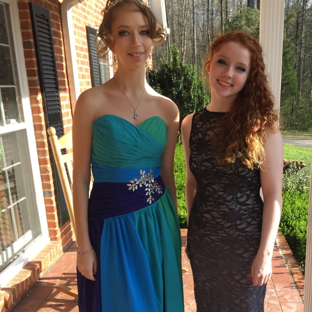 Prom Dress - Picture 7 of 7